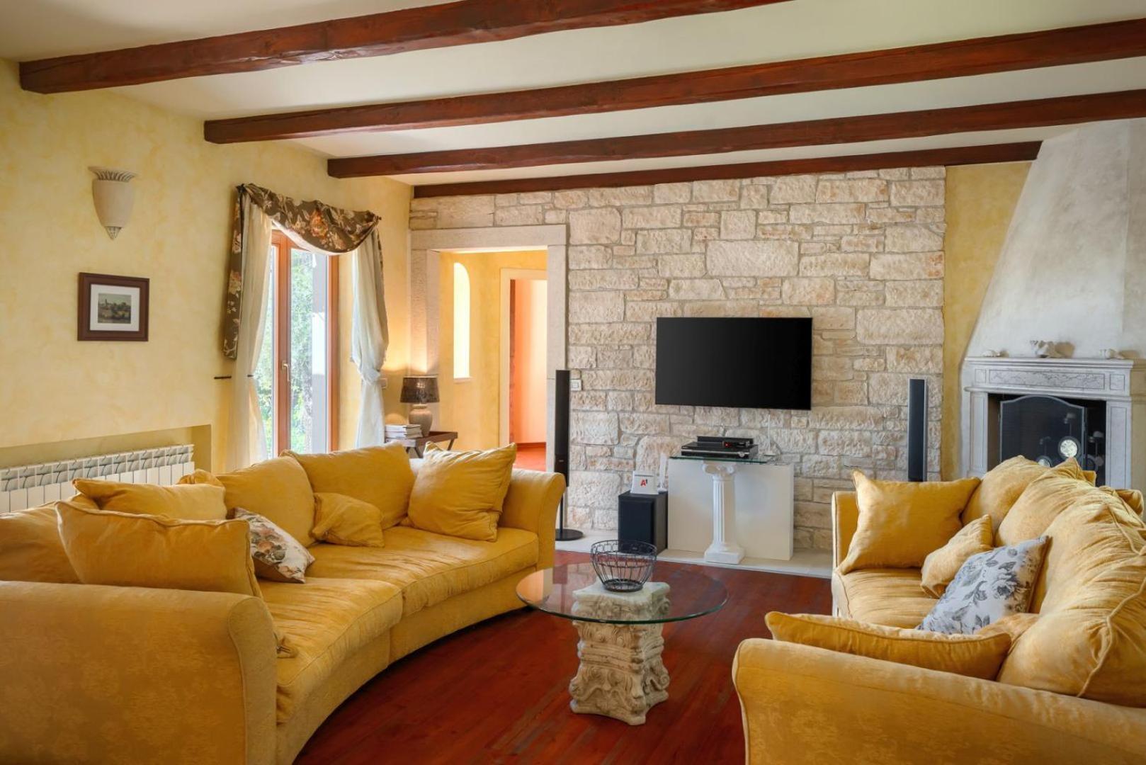 Rustic Villa Cehici With Pool In Sveti Lovrec Jehnici Kültér fotó