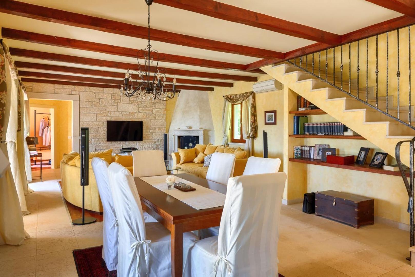 Rustic Villa Cehici With Pool In Sveti Lovrec Jehnici Kültér fotó