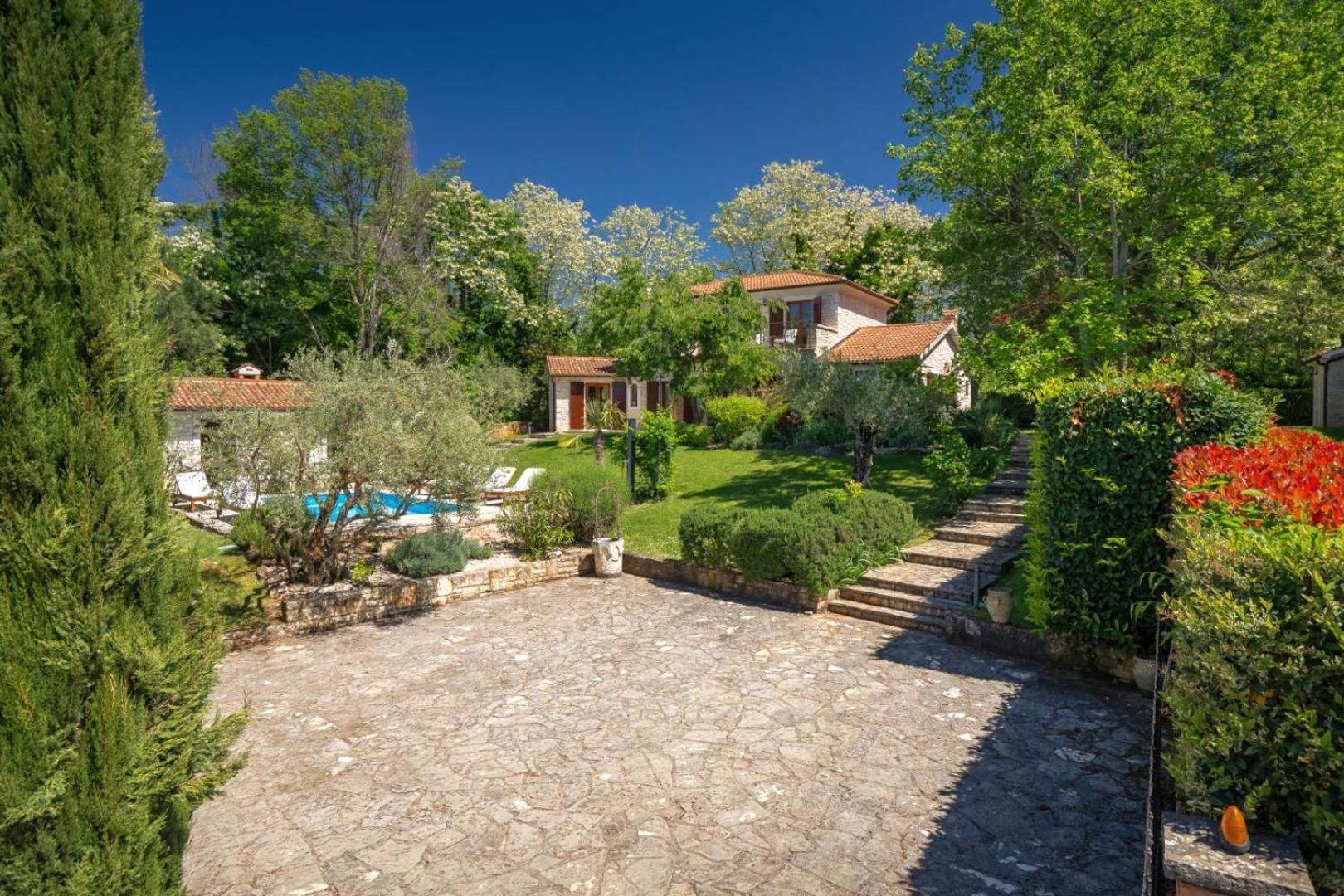Rustic Villa Cehici With Pool In Sveti Lovrec Jehnici Kültér fotó